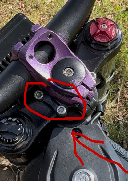 Titanium direct stem mount bolts