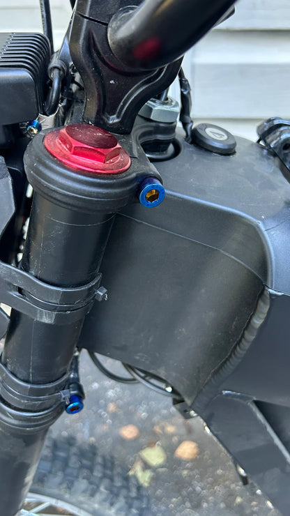 Titanium Tuttio fork clamp bolts